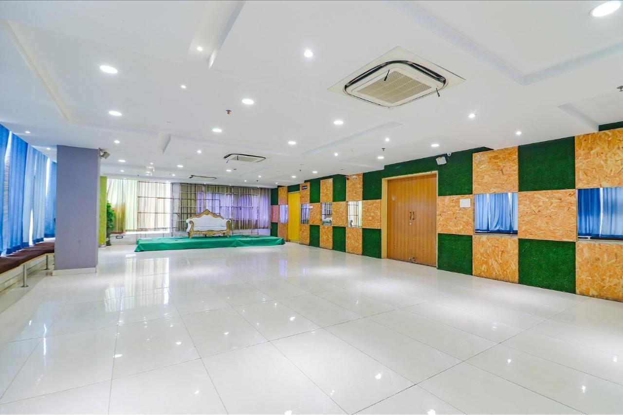 Fabhotel Aamantran & Banquet Halls - Nr Rtc X Roads Metro Station Hyderabad Exterior photo